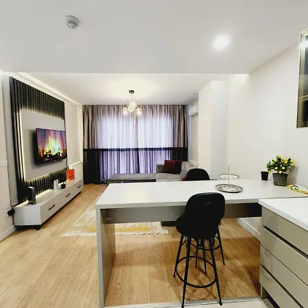 Alyateras Apartamento *