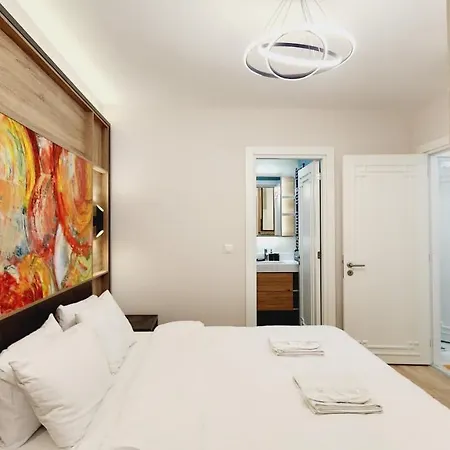 Alyateras Apartamento